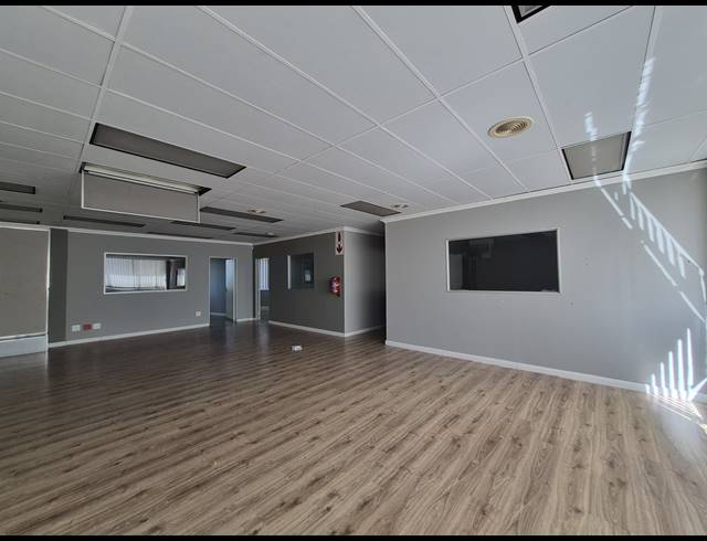 300M² OFFICE TO LET IN RIVONIA